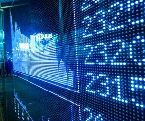 Европейские фондовые рынки сокращают потери минувшей недели Европейские фондовые рынки сокращают потери минувшей недели
