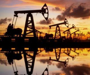 Курс нефти сорта Brent подскочил почти на 2.5% Курс нефти сорта Brent подскочил почти на 2.5%