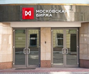 Российский фондовый рынок держится наплаву