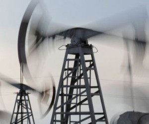Курс нефти: Нестабильность в мировой экономике штормит рынок Курс нефти: Нестабильность в мировой экономике штормит рынок