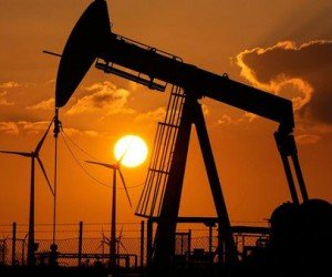 Курс нефти нестабилен как и рынок валют Курс нефти нестабилен как и рынок валют