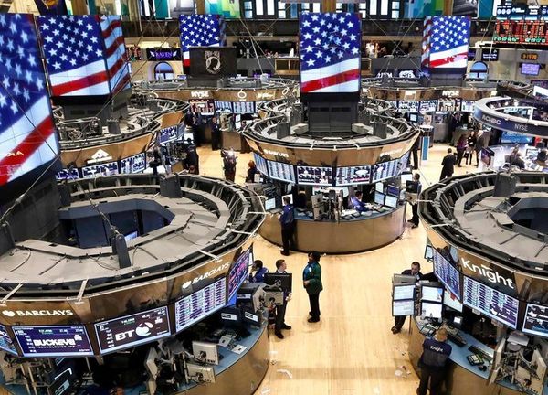 Фондовый рынок США во власти корпоративной отчетности Фондовый рынок США во власти корпоративной отчетности