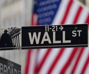 Фондовый рынок США активно продавали накануне выходных Фондовый рынок США активно продавали накануне выходных