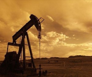 Цена нефти провалилась под натиском COVID в Китае Цена нефти провалилась под натиском COVID в Китае