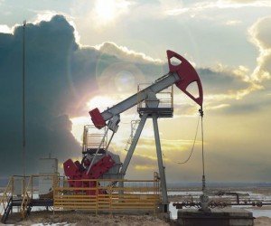 НЕФТЬ: Ралли продолжается на ожиданиях более мягкой политики ФРС НЕФТЬ: Ралли продолжается на ожиданиях более мягкой политики ФРС