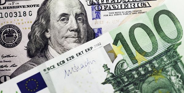 FOREX: Курс евро достиг максимума почти за девять месяцев