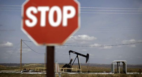 Нефтяное эмбарго пока не способно обрушить экономику РФ Нефтяное эмбарго пока не способно обрушить экономику РФ