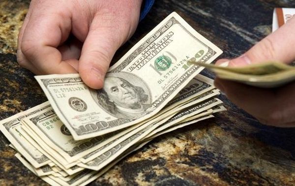 Российский фондовый рынок практически обездвижен