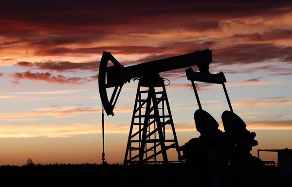 НЕФТЬ: Демонстрация уверенного роста накануне протоколов ФРС