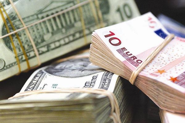 FOREX: Курс евро стабилизировался, инвесторы готовятся к покупкам