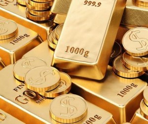 ЗОЛОТО: Курс устремился к отметке 1900 долларов за унцию ЗОЛОТО: Курс устремился к отметке 1900 долларов за унцию