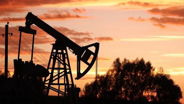 Курс нефти: Рост выдохся, инвесторы готовятся к продажам