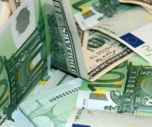 Курс евро сдержан на торгах во вторник, инвесторы ждут отчетов Курс евро сдержан на торгах во вторник, инвесторы ждут отчетов