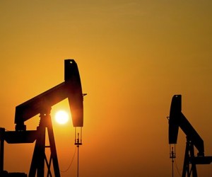 Курс нефти попал под сильное давление теряя 4.5% Курс нефти попал под сильное давление теряя 4.5%