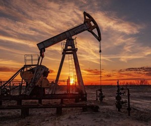 Курс нефти Brent за последние два дня обвалился на 5% Курс нефти Brent за последние два дня обвалился на 5%