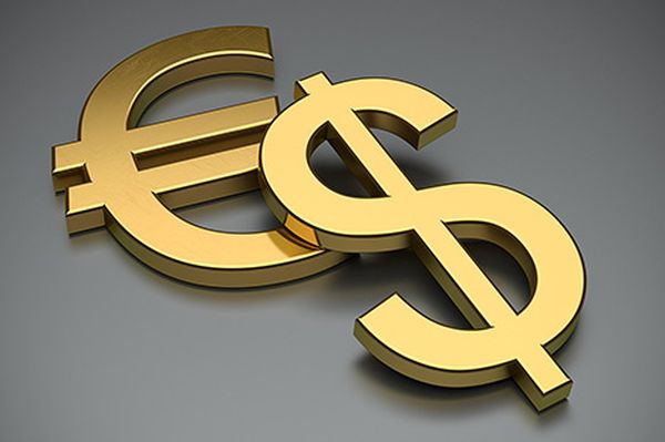 Курс евро резко вырос после комментариев главы ФРС