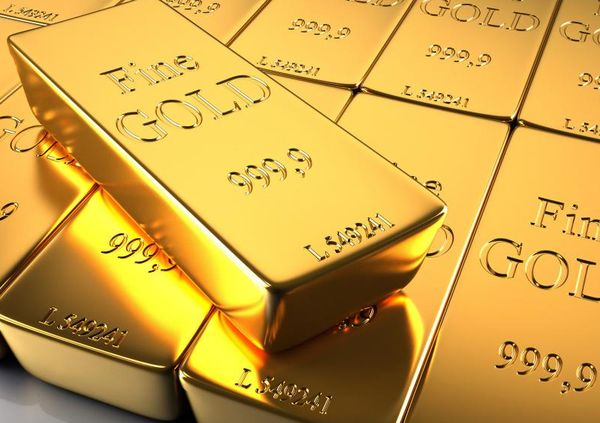 Курс золота замер вблизи психологической отметки 2000 долларов