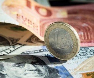 Курс евро набирает силу перед заседанием ФРС Курс евро набирает силу перед заседанием ФРС