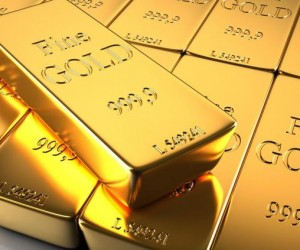 Курс золота замер вблизи психологической отметки 2000 долларов Курс золота замер вблизи психологической отметки 2000 долларов