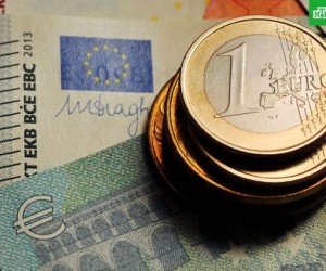 Курс евро установил новый месячный максимум