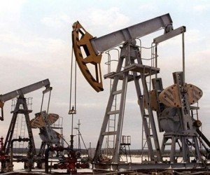 Курс нефти получил недолгую передышку и укрепился на 0.4% Курс нефти получил недолгую передышку и укрепился на 0.4%