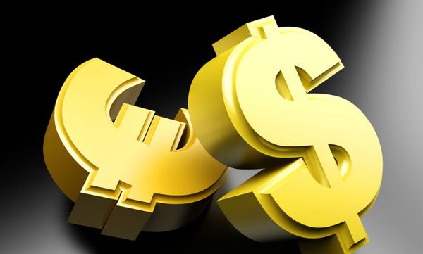 FOREX: Курс евро уверенно растет устанавливая новые рекорды