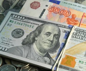 Курс рубля против доллара стремится к отметке 100 за доллар и 110 за один евро