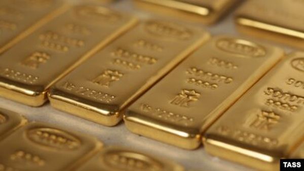 Курс золота резко вырос на 0.7% на слухах о завершении жесткой политики со стороны ФРС