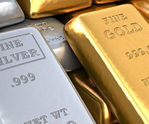 Курс золота под давлением, но покупатели контролируют ситуацию