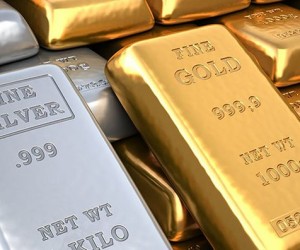 Курс золота торгуется в узком диапазоне ожидая ориентиров от главы ФРС
