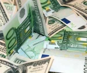 Курс евро теряет потенциал к росту, фунт уверенно идет вверх Курс евро теряет потенциал к росту, фунт уверенно идет вверх