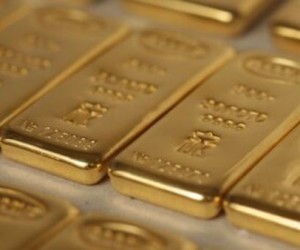 Курс золота резко вырос на 0.7% на слухах о завершении жесткой политики со стороны ФРС