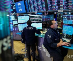 Фондовый рынок США вырос после данных о падении вакансий на рынке труда Фондовый рынок США вырос после данных о падении вакансий на рынке труда