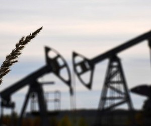 Курс нефти попал под сильное давление, потери составили более 1% Курс нефти попал под сильное давление, потери составили более 1%