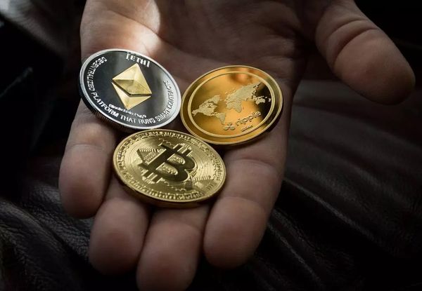 Новые крупные переводы на рынке криптовалют на фоне осторожности Новые крупные переводы на рынке криптовалют на фоне осторожности