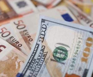 Курс евро успешно держится в условиях геополитической напряженности Курс евро успешно держится в условиях геополитической напряженности