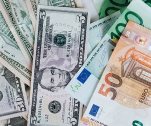 Курс евро зажат в узком диапазоне Курс евро зажат в узком диапазоне
