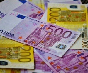Курс евро не смог продолжить рост даже при условии давления на доллар Курс евро не смог продолжить рост даже при условии давления на доллар
