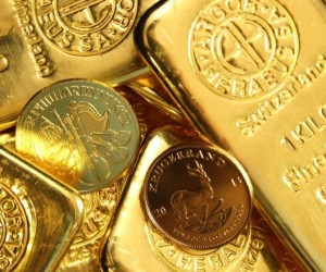 Курс золота в моменте опускался ниже отметки 2000 долларов