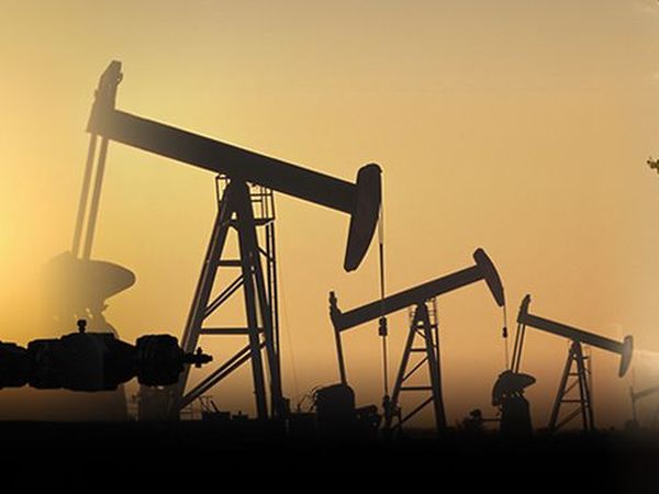 Курс нефти Brent начал неделю падением более чем на 1% Курс нефти Brent начал неделю падением более чем на 1%