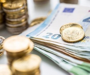 Курс евро остается сдержанным перед важной макроэкономической неделей Курс евро остается сдержанным перед важной макроэкономической неделей