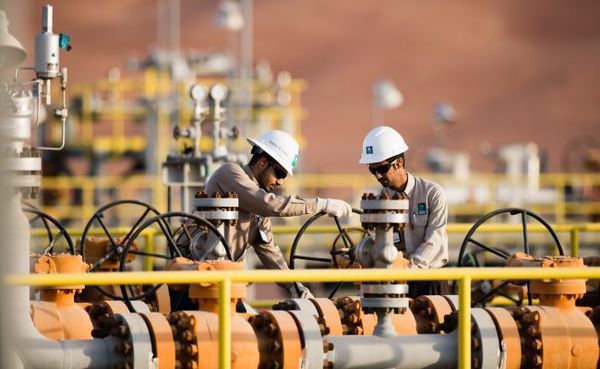 Курс нефти внезапно рухнул после мрачного отчета МЭА Курс нефти внезапно рухнул после мрачного отчета МЭА