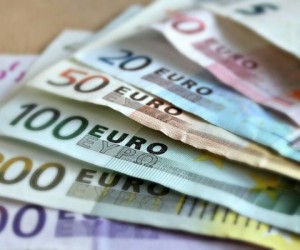 Курс евро не изменился в отсутствие важных новостей Курс евро не изменился в отсутствие важных новостей