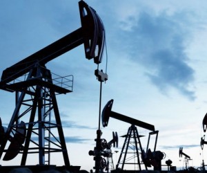Курс нефти: Инвесторы не смогли удержать цены на максимумах
