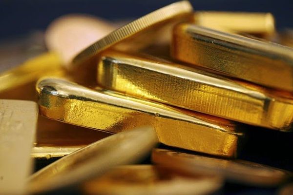 Курс золота под давлением, инвесторам не хватает позитива Курс золота под давлением, инвесторам не хватает позитива