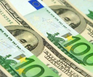Курс евро стабилизировался перед выходными Курс евро стабилизировался перед выходными