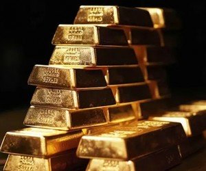Курс золота установил новый исторический рекорд превысив отметку $2200 Курс золота установил новый исторический рекорд превысив отметку $2200