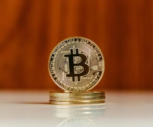 Биткойн создает основу для роста рынка криптовалют Биткойн создает основу для роста рынка криптовалют