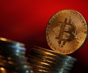 Биткойн восстанавливается, альткойны смиренно следуют за ним. Биткойн восстанавливается, альткойны смиренно следуют за ним.