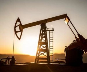Нефть рухнула на 0,64% из-за роста запасов Нефть рухнула на 0,64% из-за роста запасов